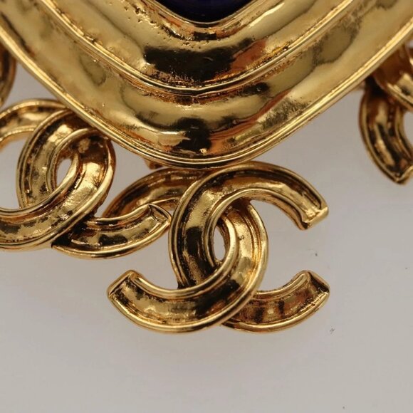 CHANEL Brooch metal Gold CC Auth BA1258AM
